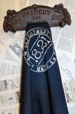 Man Made Oil Absolute Mahogany 60ml -Hair Pro Verkoop 18.21 cutting cape