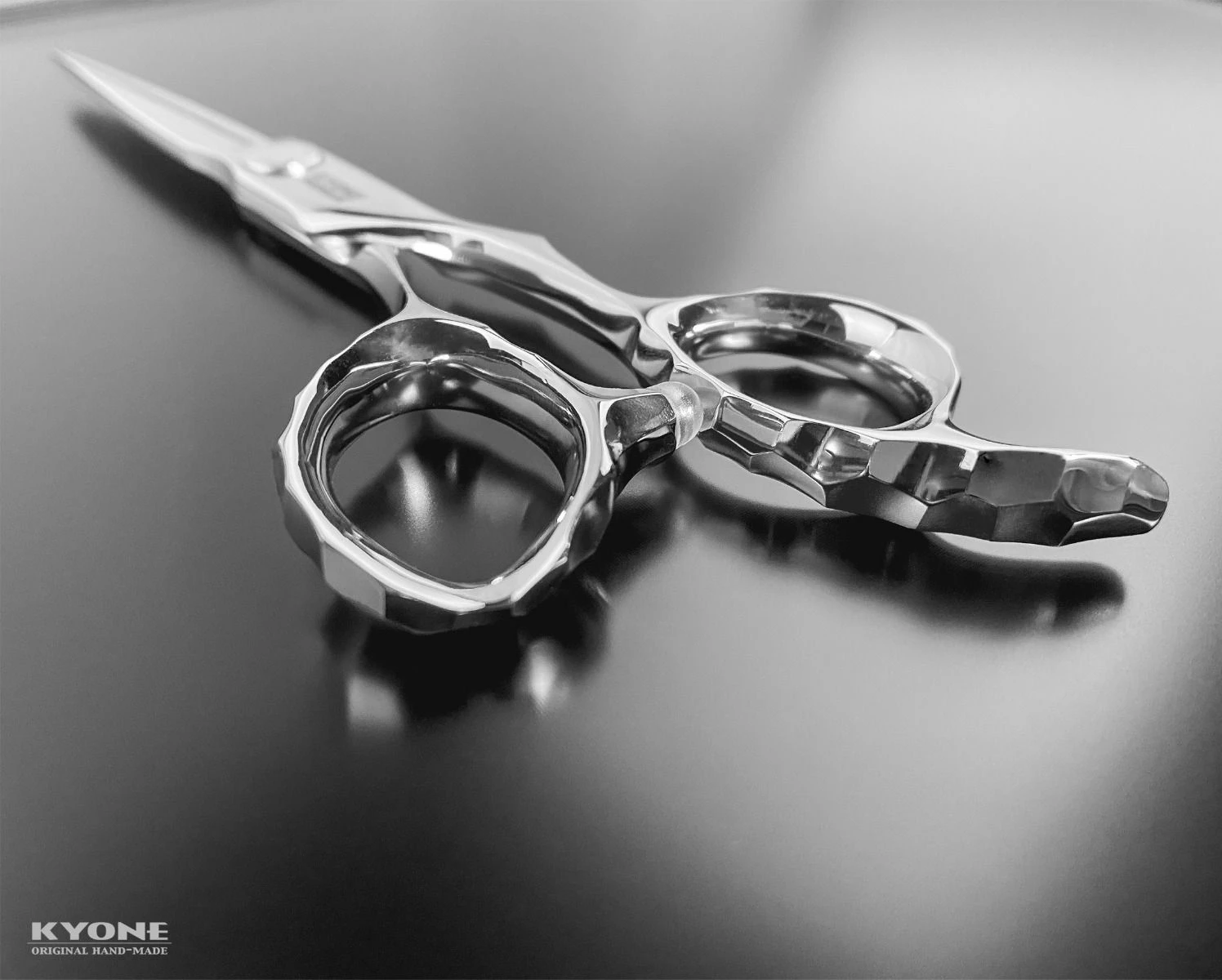 Kyone 2000 Diamond Premium Knipschaar 5,7inch 4 Kyone 2000 Diamond Premium Knipschaar 5,7inch - Afbeelding 2