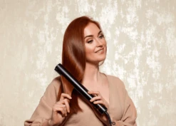 HOT TOOLS Evolve Black Gold 25mm -Hair Pro Verkoop htst7122bg model picture 300dpi min