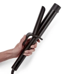 HOT TOOLS Digital Salon Curling Iron 38mm 9 HOT TOOLS Digital Salon Curling Iron 38mm -Hair Pro Verkoop new curl iron titanium barrel min