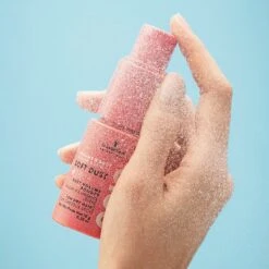 Schwarzkopf OSiS+ Soft Dust Soft Volume Powder 10gr 8 Schwarzkopf OSiS+ Soft Dust Soft Volume Powder 10gr -Hair Pro Verkoop osis volume body flatlay soft dust pdp 2000x2000 highres rgb