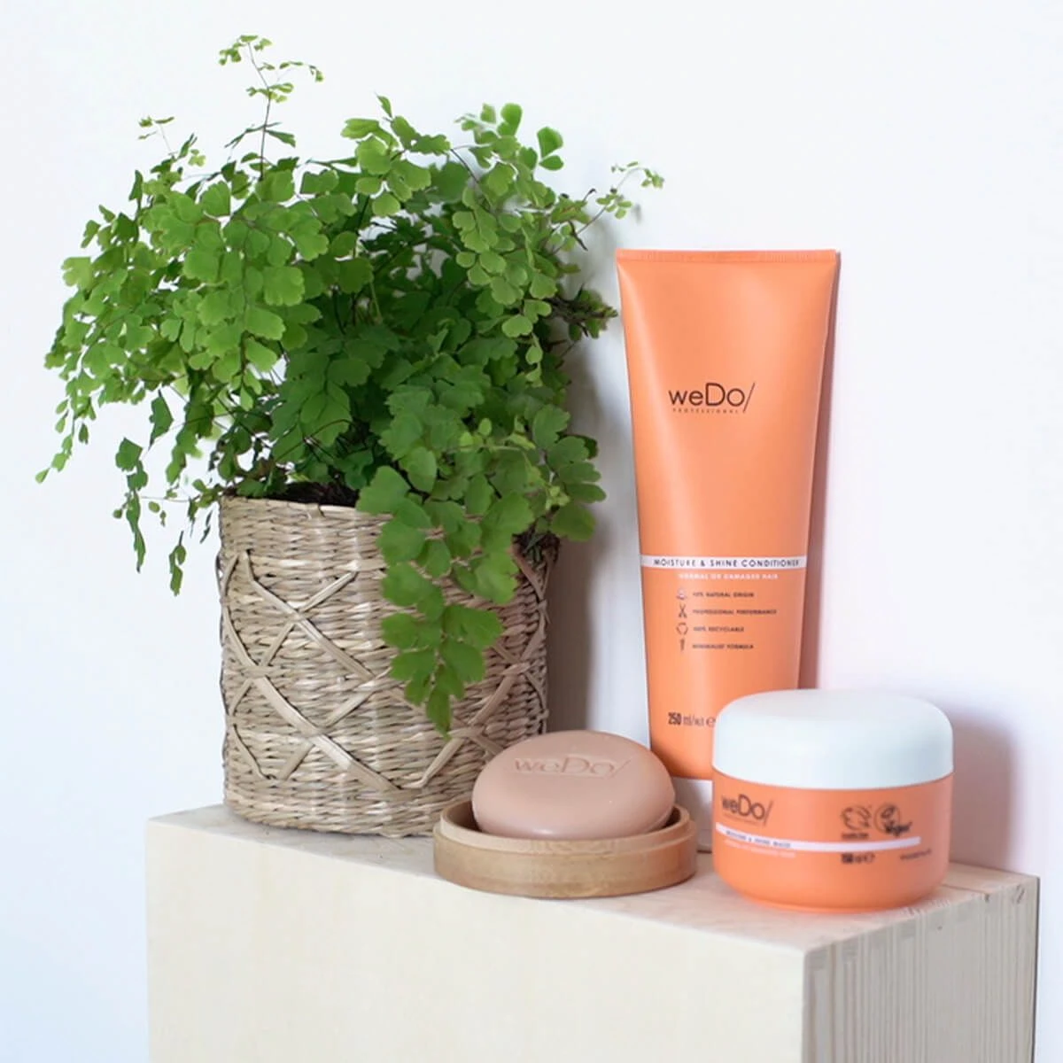 WeDo Moisture & Shine No Plastic Shampoo Bar 80gr - Afbeelding 4